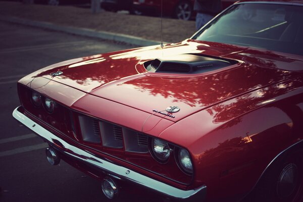 Capó del coche Vintage Hemi Cuda
