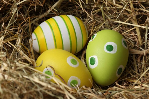 Hermoso diseño de huevos para Pascua