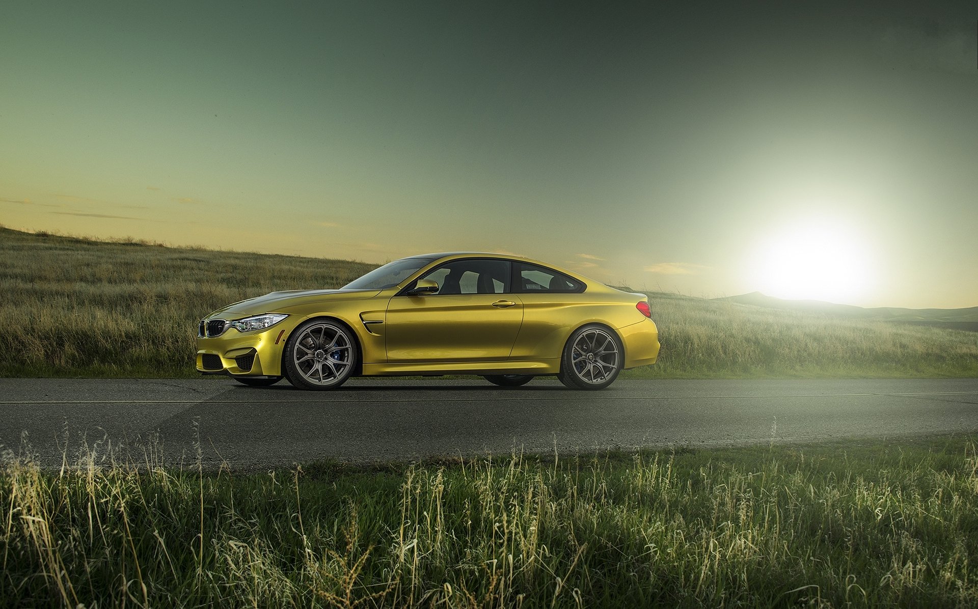 bmw m4 f82 amarillo bmw llantas sol
