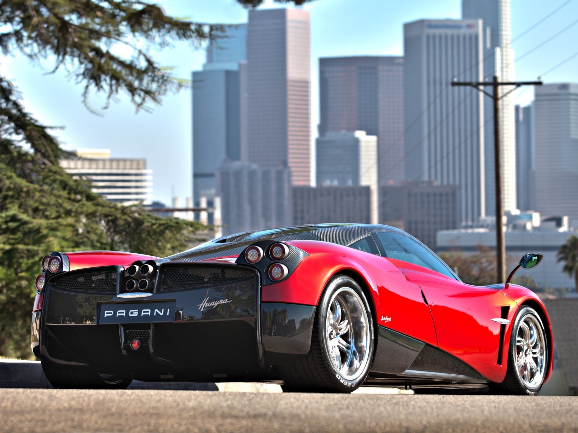 coche coche pagani rojo ciudad pagani huayra rojo