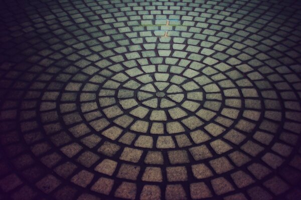 Plaza de la ciudad azulejo en forma de círculo