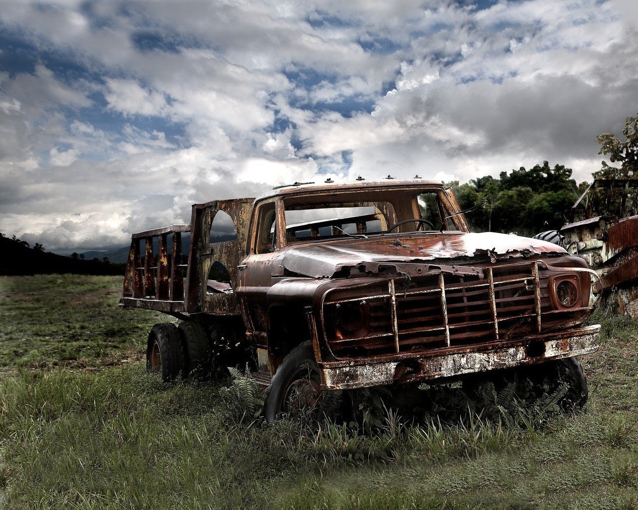 tristeza vejez coches camiones
