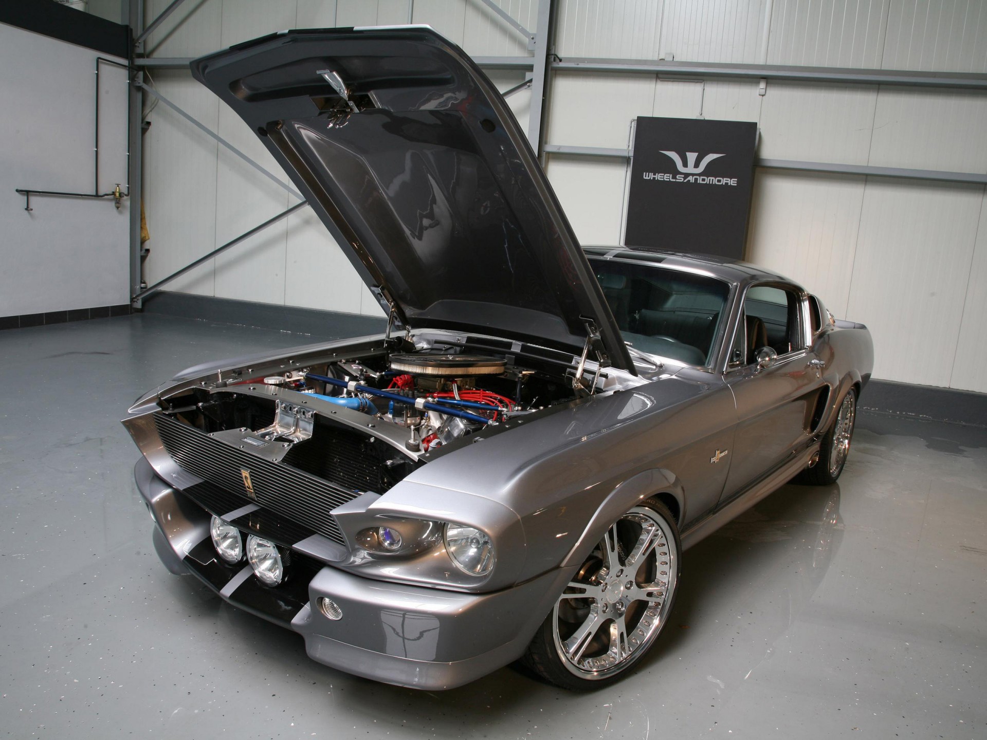 mustang shelby gt500 eleanor motor campana garaje