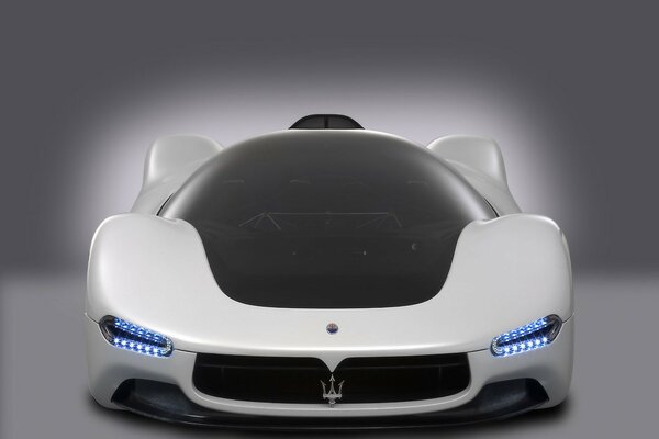 Los diseñadores de Maserati muestran lo que es el futuro
