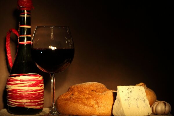 Reuniones de Damas con vino y queso