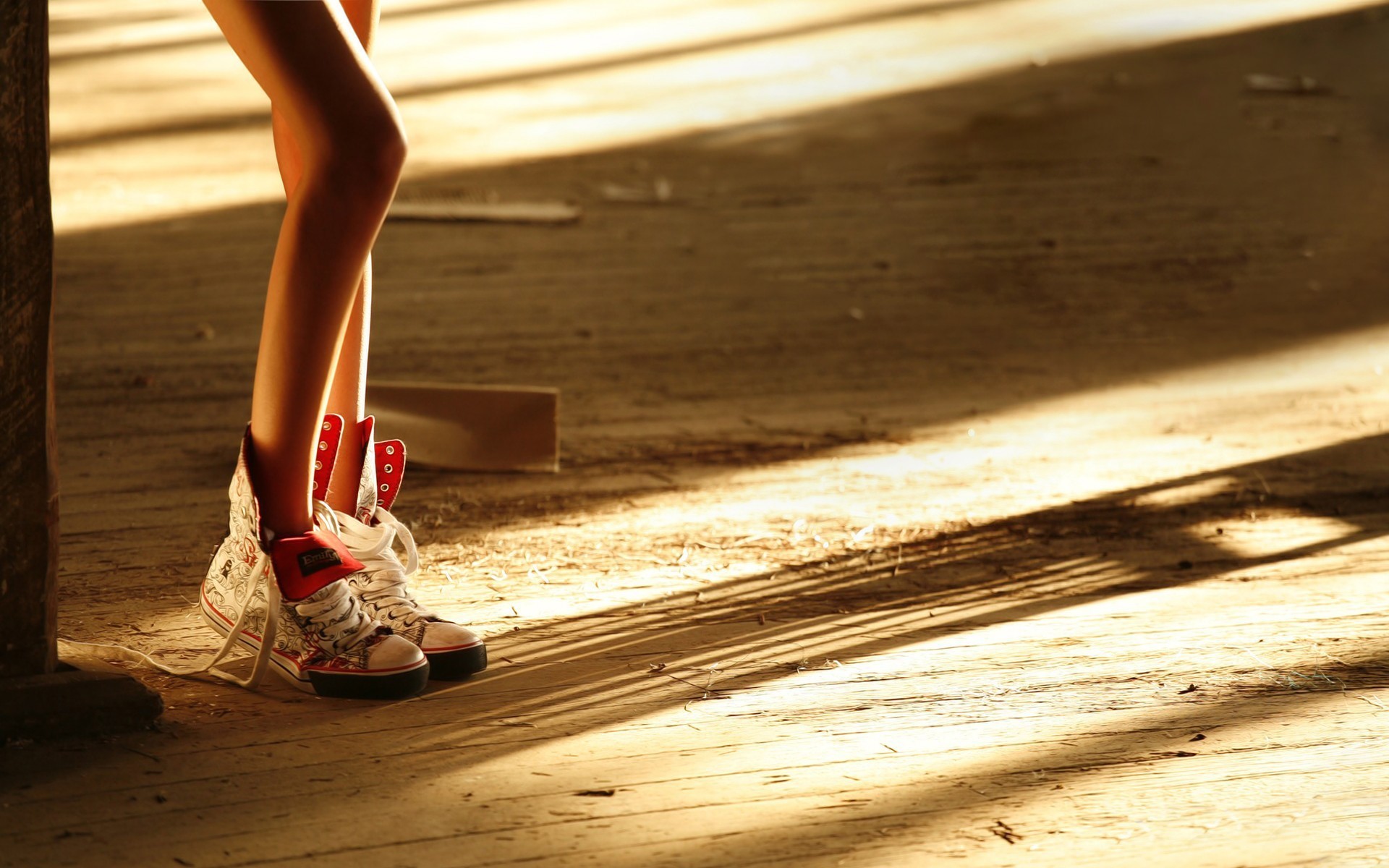 pies zapatillas de deporte tablas piso
