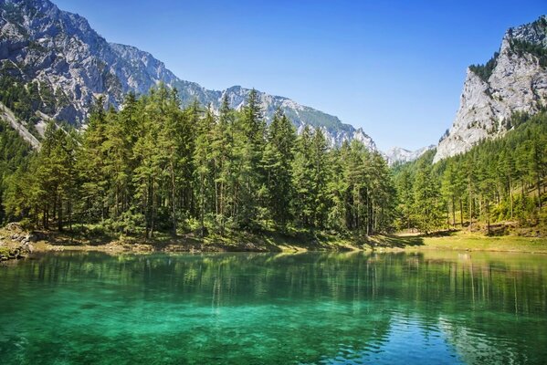 Paisajes fascinantes en las montañas