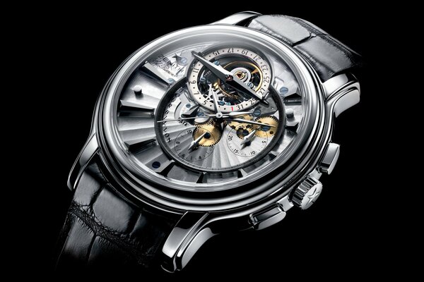 Los tiempos pasan, los relojes cenitales cambian