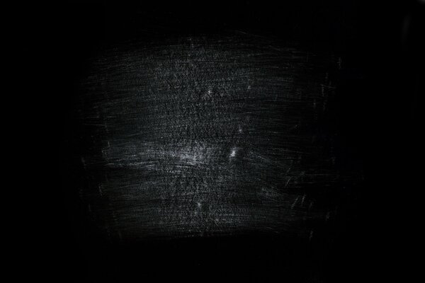 Rasguños blancos sobre fondo negro