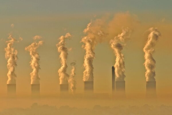 Humo de la contaminación industrial. Impactante foto