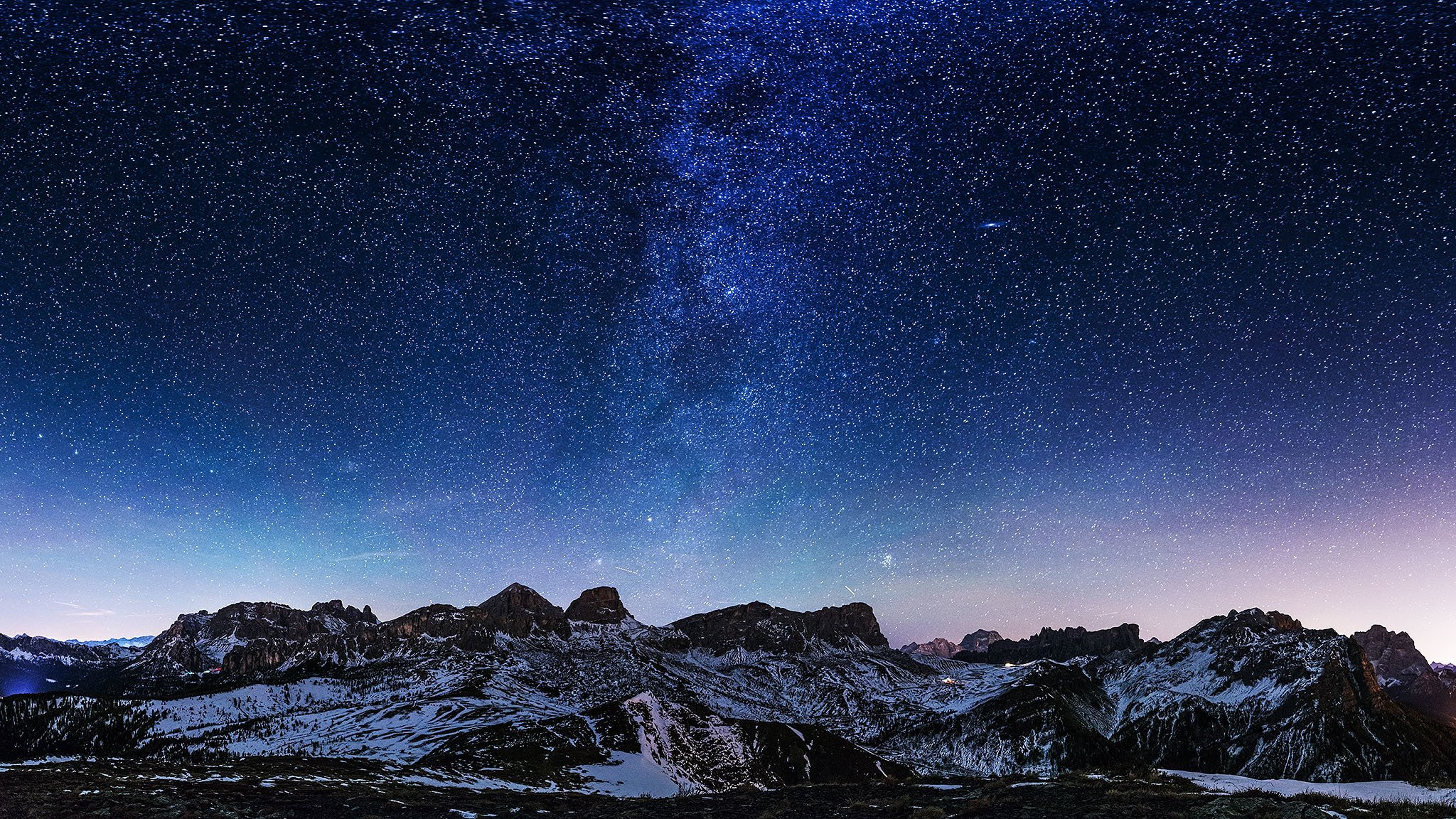 vía láctea montañas nieve estrellas espacio misterio
