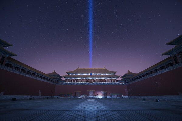 China Beijing estrellado cielo púrpura en el complejo del Palacio