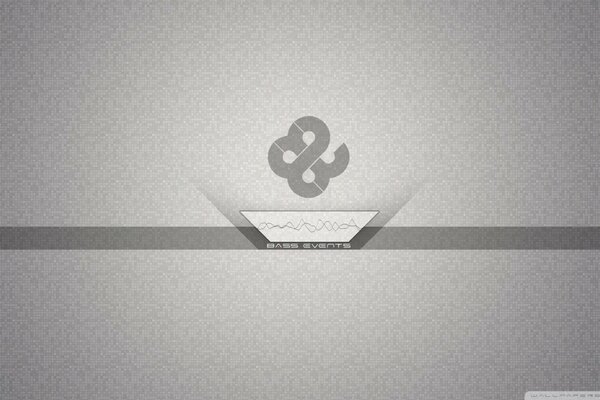Sobre un fondo gris, una imagen de estilo duro