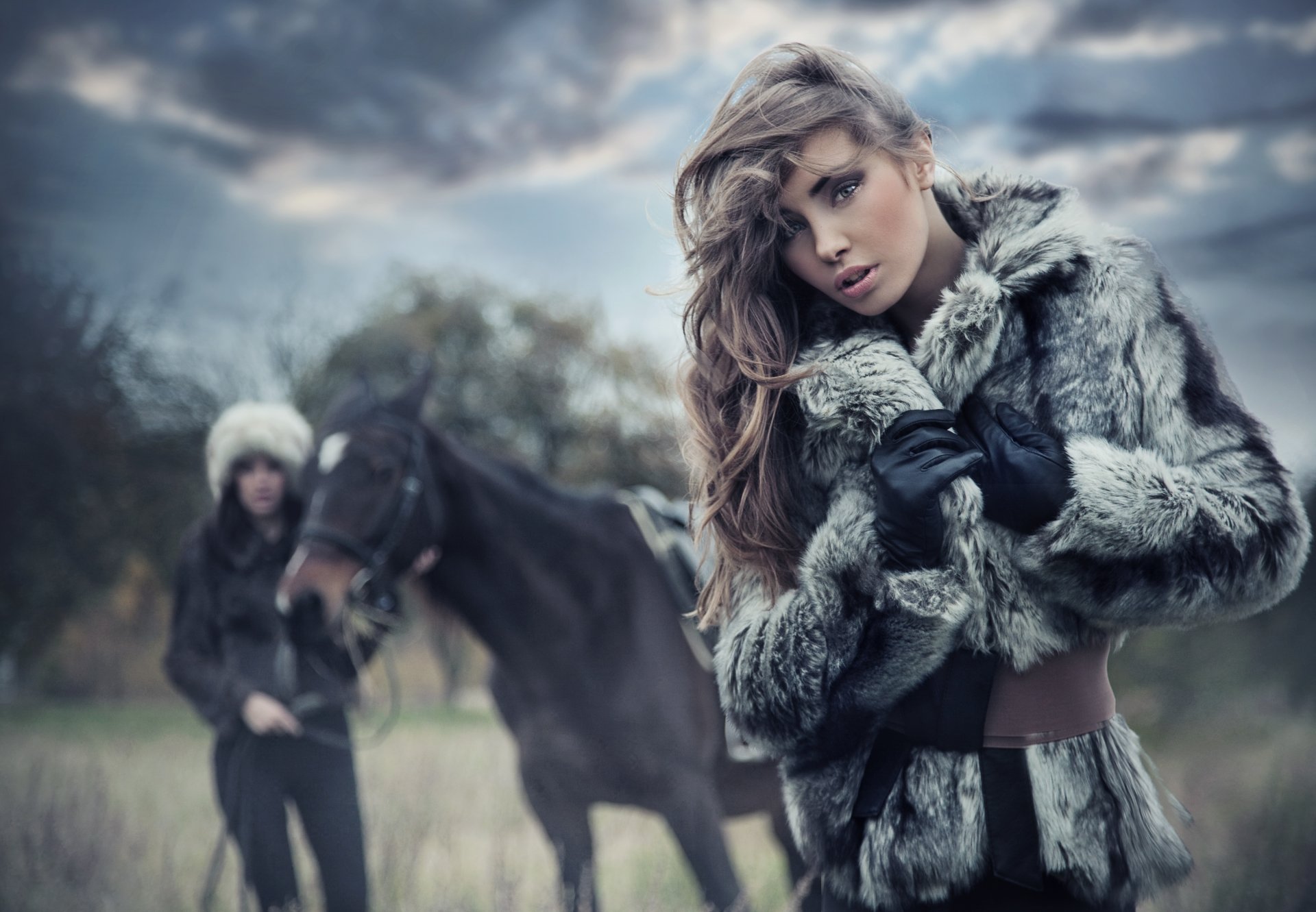chicas naturaleza caballo