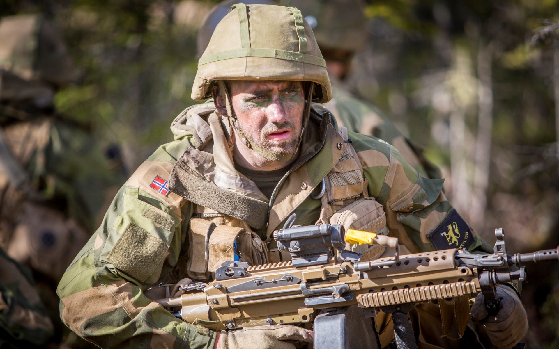 ejército noruego soldados armas