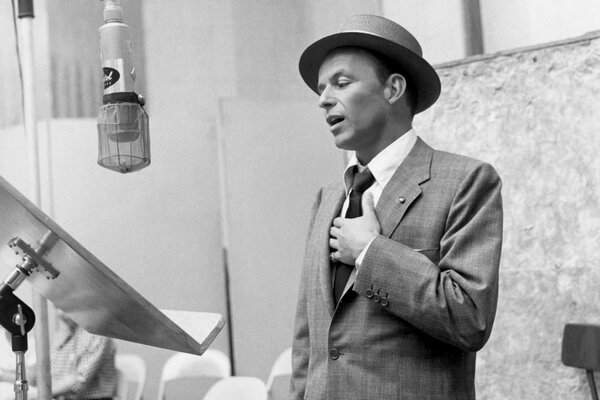 Famoso cantante y actor del siglo XX