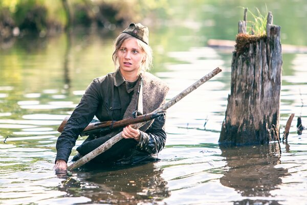 Christina Asmus en la película y los amaneceres están tranquilos aquí 