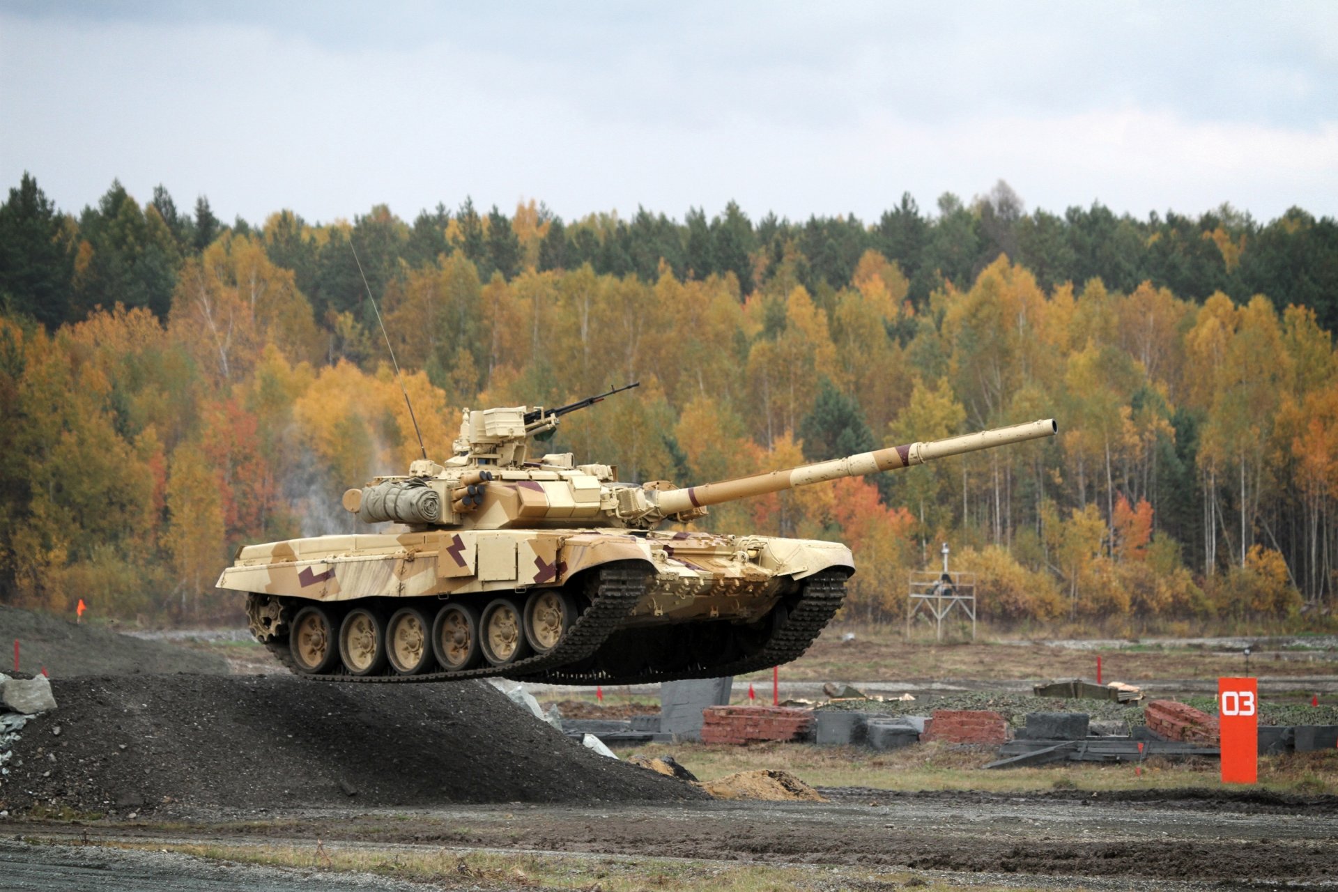 tanque t-90s t-90 uvz rusia armas expo 2013 bosque trampolín salto vuelo