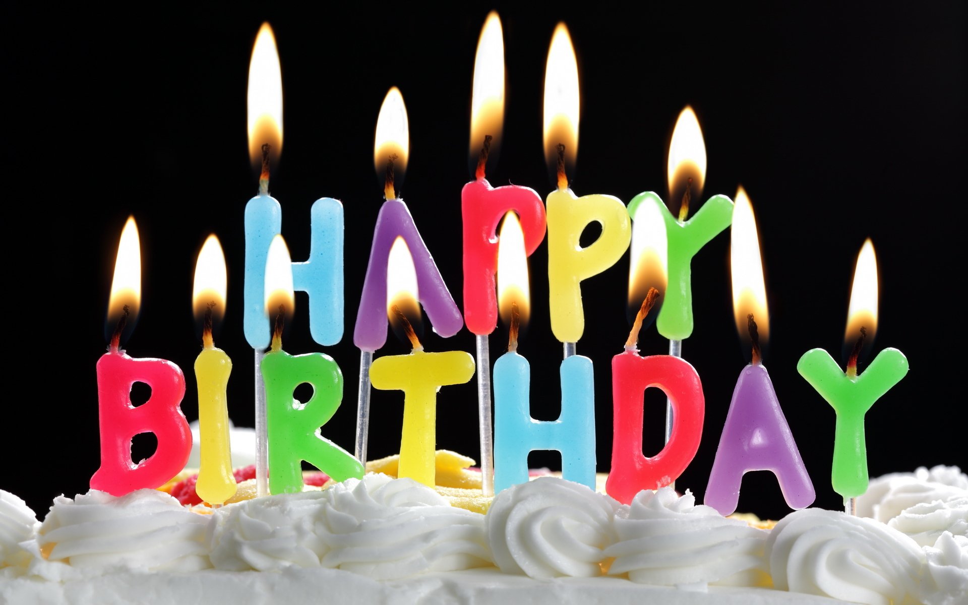 vacaciones cumpleaños feliz cumpleaños saludos velas fuego llama crema dulzura llama de fuego velas