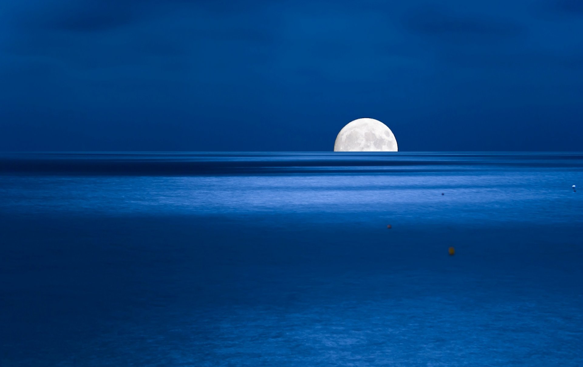 noche mar luna